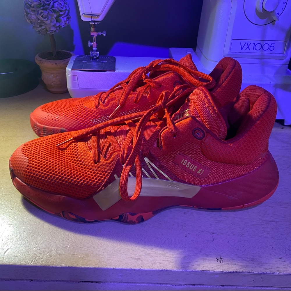 Adidas D.O.N Issue #1 Iron Spider Mens Size 9 Shoes